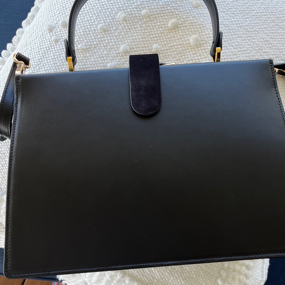 Leo et Violette Lady Bag Like New